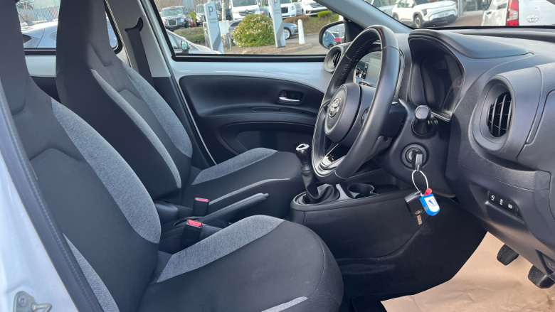 Toyota Aygo X 1.0 VVT-i Pure 5dr Petrol Hatchback